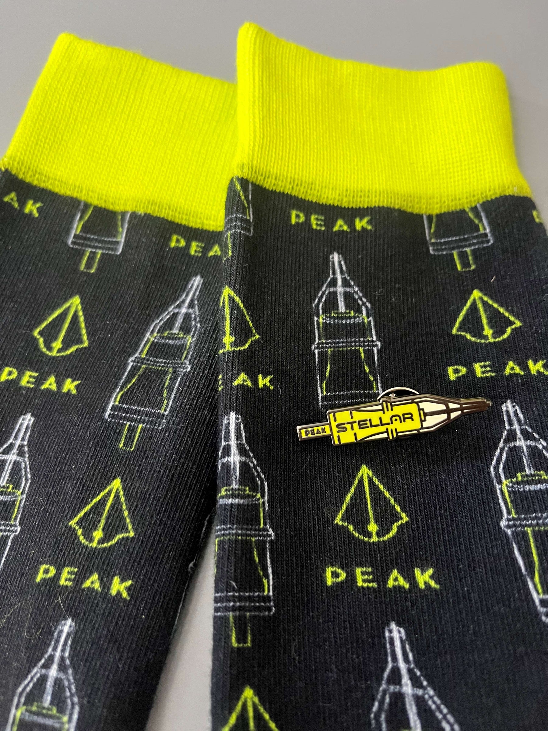 Peak Stellar Crew Socks — Price Per Pair