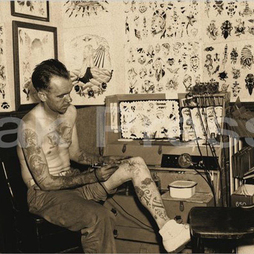 Ralph Ashwell Book — Hardcover Book