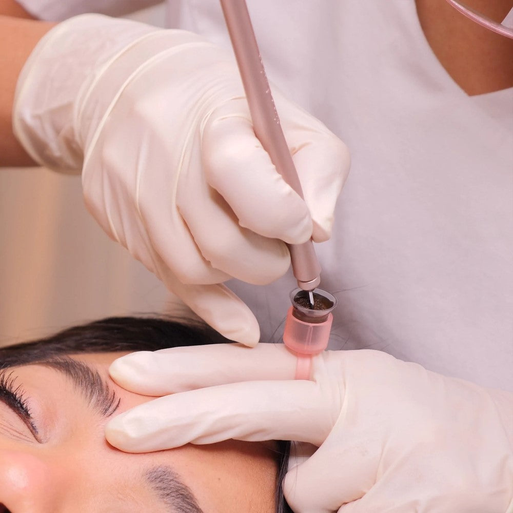 Tina Davies 16 Curved Nano Microblade — Box of 8