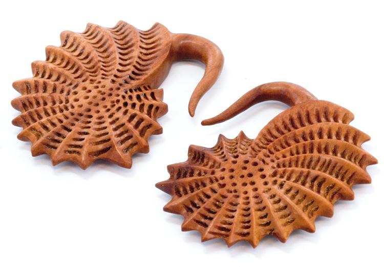 SEA SHELL Red Saba Wood Hanger 3mm-10mm - Price Per 1