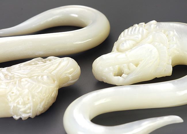 Mother of Pearl DRAGON HEAD Hanger Organic Jewelry - 2mm - 8mm - Price Per 1