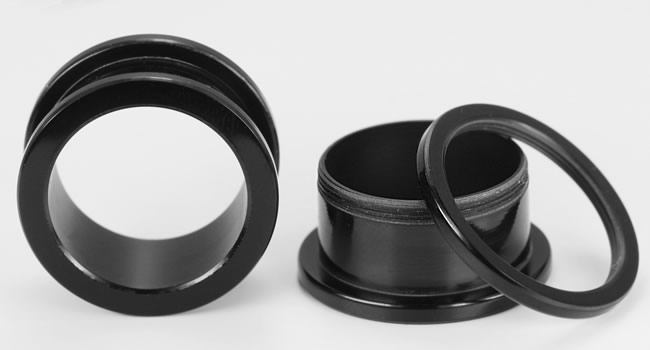 Black Acrylic Threaded Tunnel - 6g up to 2â - Price Per 1