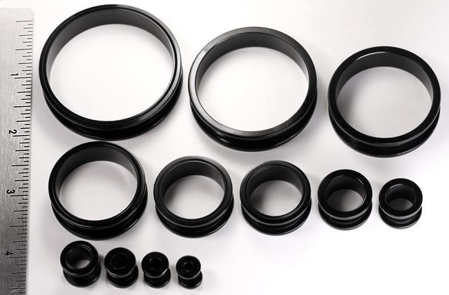 Black Acrylic Threaded Tunnel - 6g up to 2â - Price Per 1