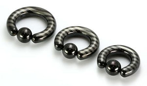 10g-4g Black Titanium-Coated Stainless Steel Captive Ring With Stripes